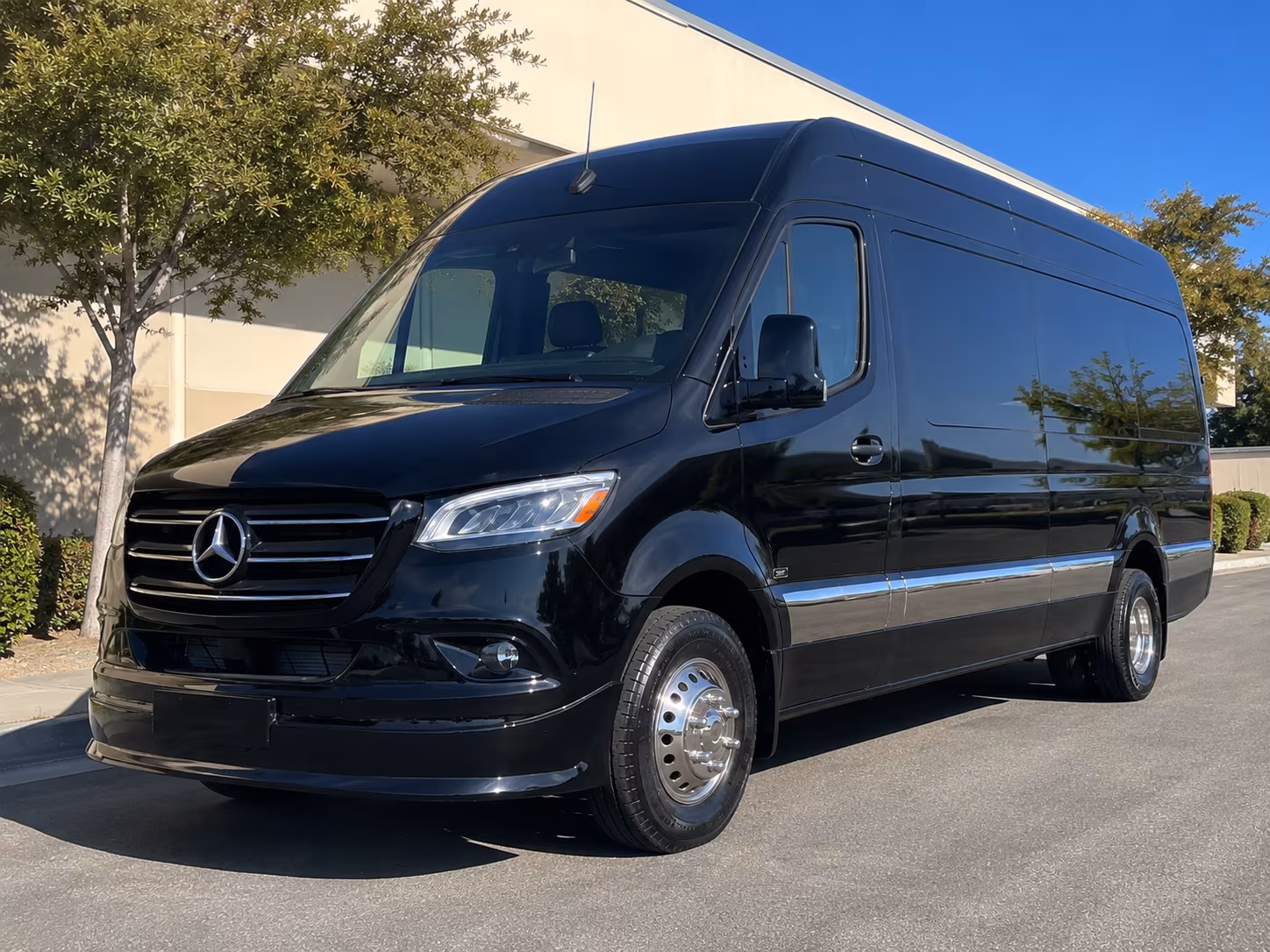find the perfect transportation for your next concert or music festival 1