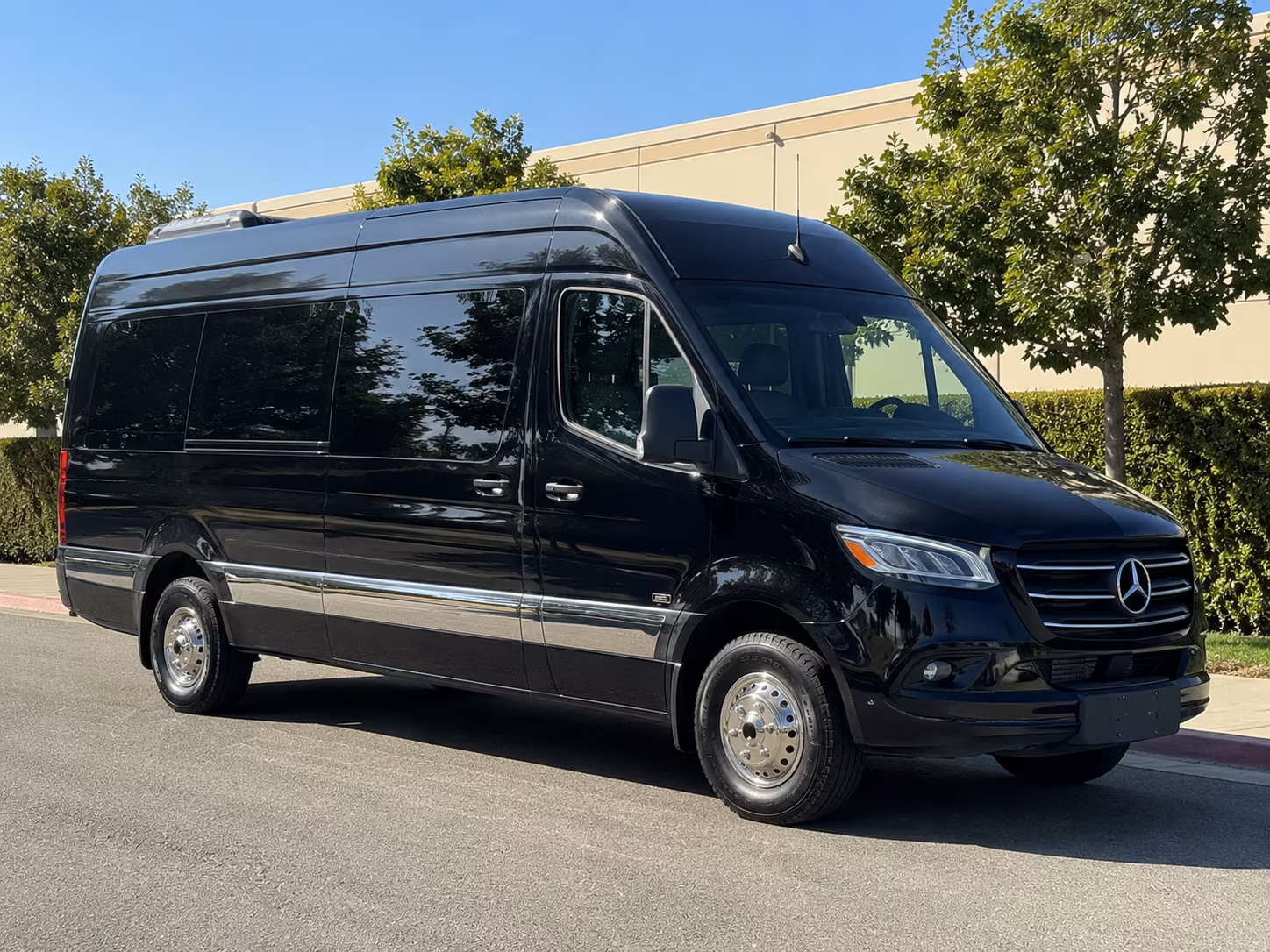 find the perfect transportation for your next wine tour 2